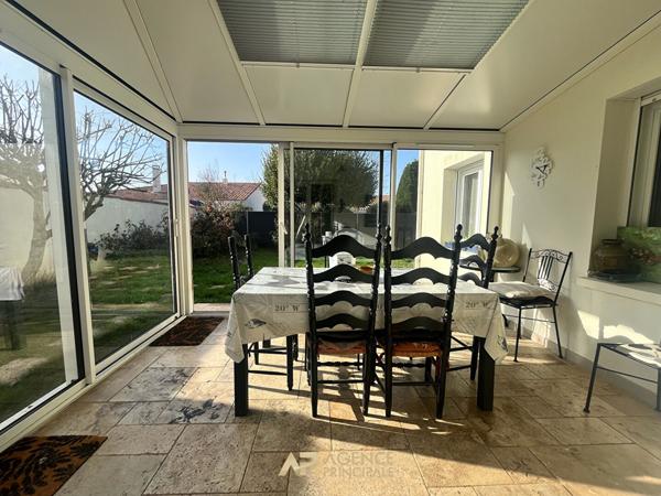 Maison La Rochelle 5 pièce(s) 109 m2 556 500 € ** - Référence AM697