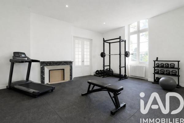 Maison à vendre 10 pièces 330 m² Cugnaux