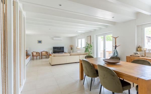 Maison à vendre    4 pièces •  Le Teich