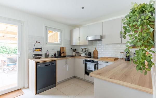 Maison à vendre    4 pièces •  Le Teich