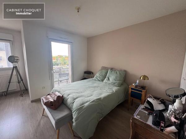 F1 AVEC BALCON ET PARKING A LOUER - ST ANDRE LEZ LILLE LAMBERSART - LA MADELEINE - 31.5 m 2 - 612 € charges comprises par mois