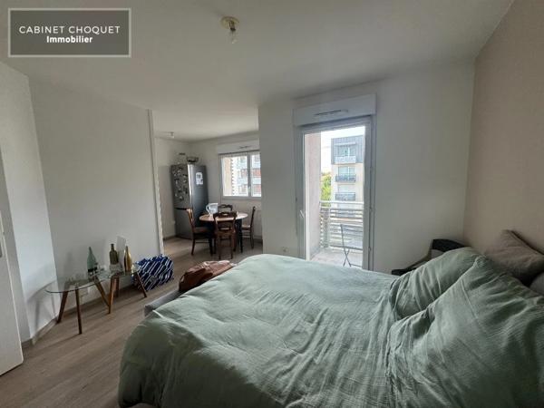 F1 AVEC BALCON ET PARKING A LOUER - ST ANDRE LEZ LILLE LAMBERSART - LA MADELEINE - 31.5 m 2 - 612 € charges comprises par mois