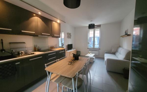 Immeuble à vendre    4 pièces • 72 m2 Amiens