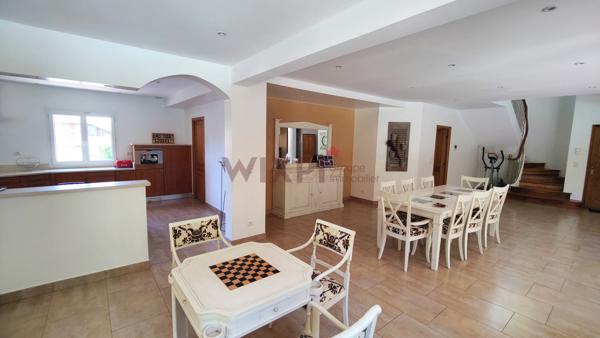 Maison 6 pièces 250 m² , Cognin les gorges