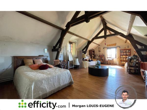 Maison 10 pièces - 228 m²