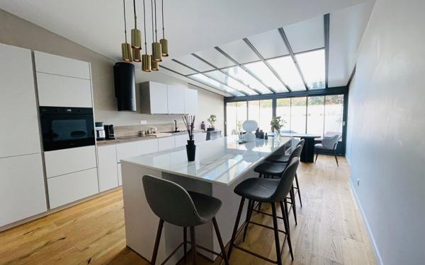 Maison à vendre    3 pièces • 90 m2 La Rochelle