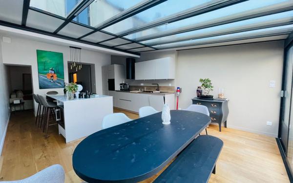 Maison à vendre    3 pièces • 90 m2 La Rochelle