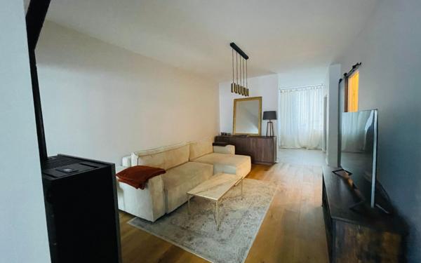 Maison à vendre    3 pièces • 90 m2 La Rochelle