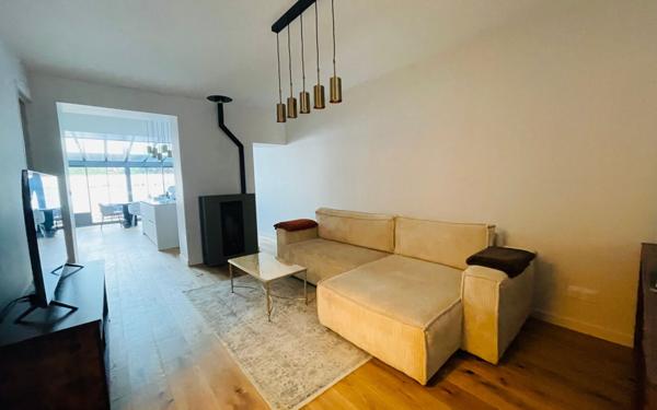 Maison à vendre    3 pièces • 90 m2 La Rochelle