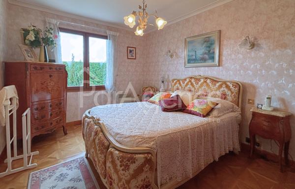 Maison de plain pied - proche centre-ville