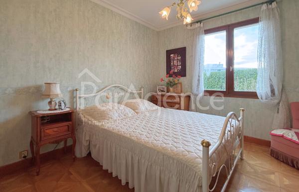 Maison de plain pied - proche centre-ville