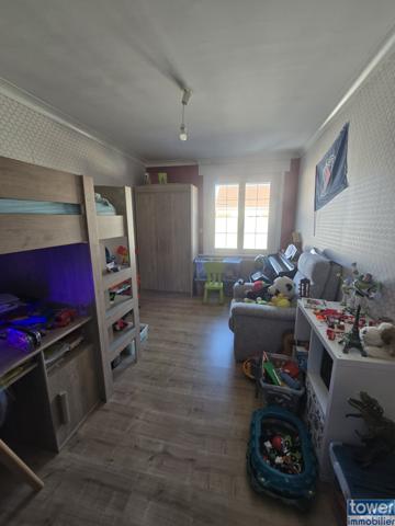 Maison semi-individuelle avec jardin, garage et 3 chambres – DPE B