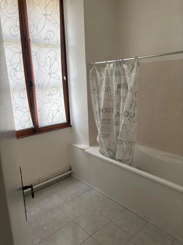 Appartement à louer à Aÿ-Champagne (51160)