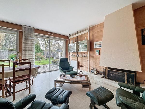 Maison d'architecte avec vie de plain pied - Laval secteur gare