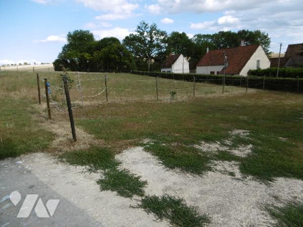 A SAINT LOUP DES BOIS (58200),