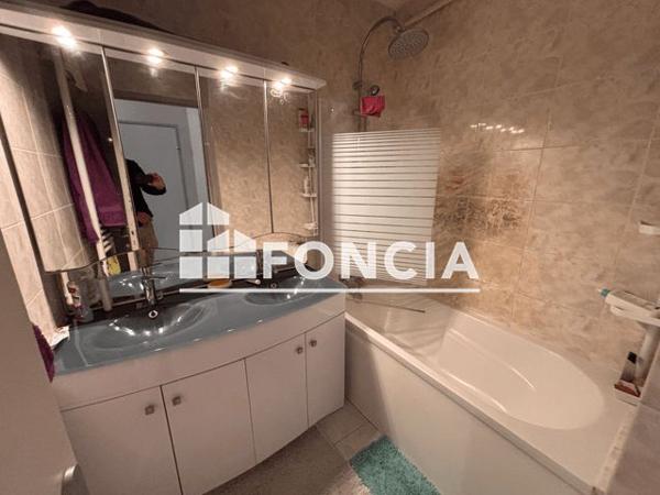 À vendre Appartement 4 pièces 85.71 m² - Marseille 13008