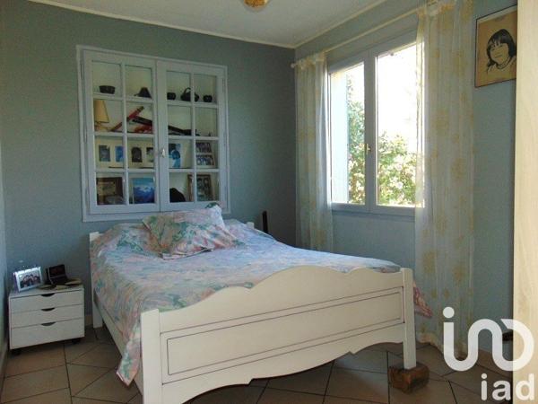 Maison 5 pièces de 80 m² à Moulin-Neuf (24700)