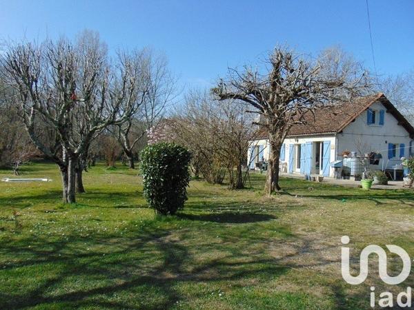 Maison 5 pièces de 80 m² à Moulin-Neuf (24700)