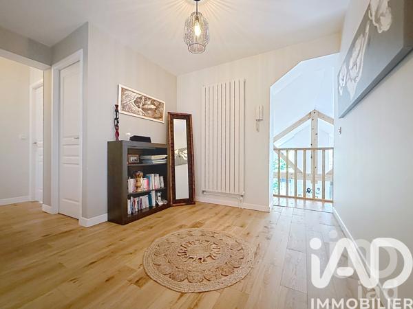 Maison à vendre 8 pièces 209 m² Vaux-le-Pénil