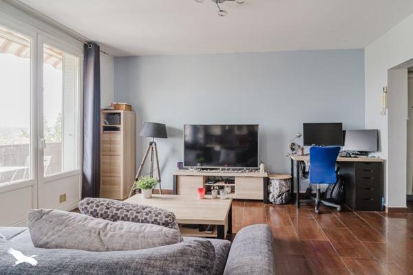 Appartement à vendre |                                       Décines-Charpieu |                                        3 pièces  |  56 m²