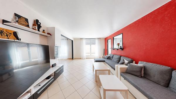 Appartement 4 pièce(s) 90.6 m2