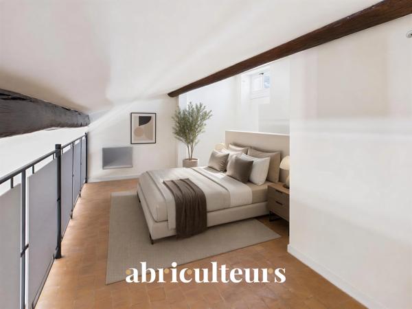 Lumineux appartement de 54 m² habitables en vente dans le centre historique de Grasse (06130)