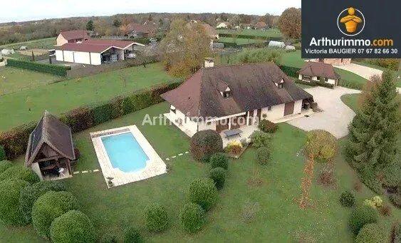 Vente Maison 6 pièces 140 m2 à Louhans