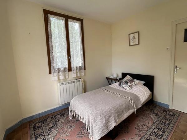 Ferme indépendante de 3 chambres - Près du village populaire de Civray