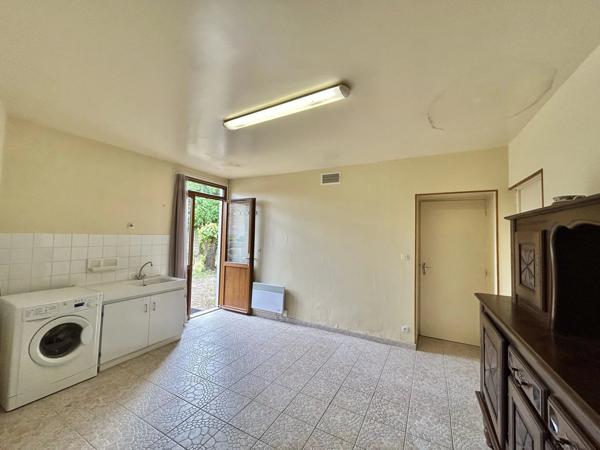 Ferme indépendante de 3 chambres - Près du village populaire de Civray