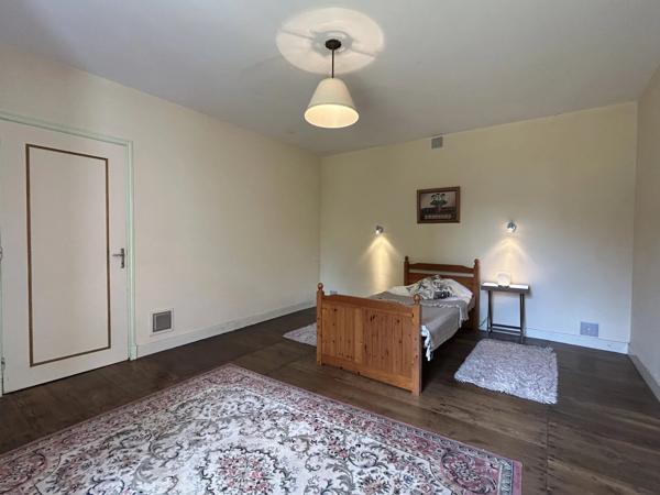 Ferme indépendante de 3 chambres - Près du village populaire de Civray