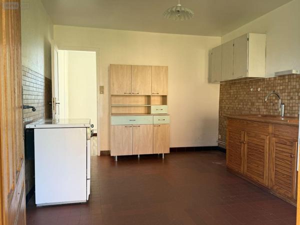 Bâtiment agricole à vendre à Saint-Georges-de-Poisieux dans le Cher (18200), ref : 25055