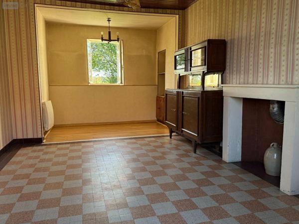 Bâtiment agricole à vendre à Saint-Georges-de-Poisieux dans le Cher (18200), ref : 25055