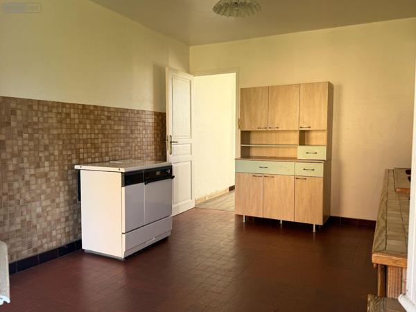 Bâtiment agricole à vendre à Saint-Georges-de-Poisieux dans le Cher (18200), ref : 25055