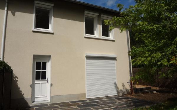 Maison à louer    5 pièces •  Verneuil-sur-Vienne