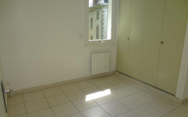 Maison à louer    5 pièces •  Verneuil-sur-Vienne