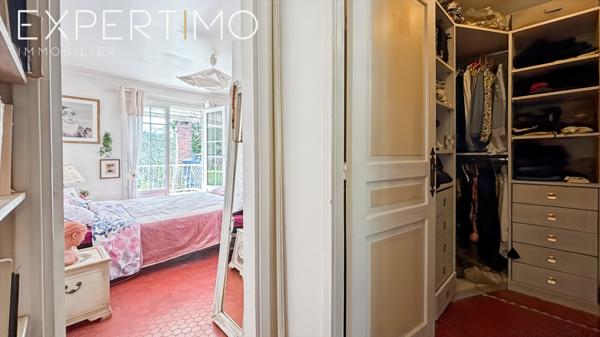 Étampes (91150) A VENDRE Propriété 170 m² (surface total 220 m²) piscine sur 3200 m² de terrain dans environnement rare et rec