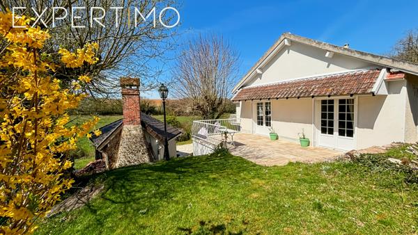 Étampes (91150) A VENDRE Propriété 170 m² (surface total 220 m²) piscine sur 3200 m² de terrain dans environnement rare et rec