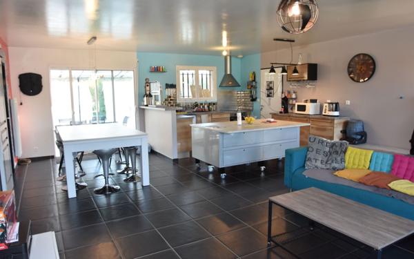 Maison à vendre    5 pièces •  Hagetmau