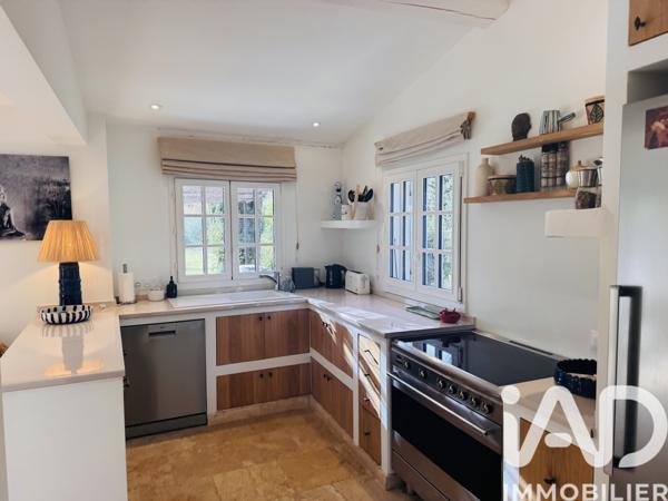 Maison à vendre 5 pièces 122 m² Grimaud