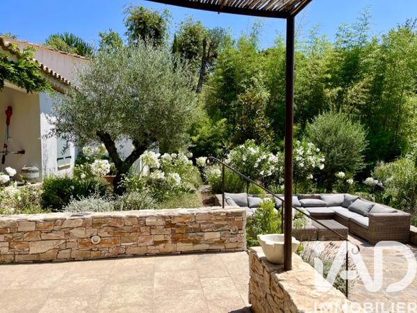 Maison à vendre 5 pièces 122 m² Grimaud