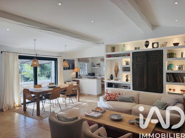 Maison à vendre 5 pièces 122 m² Grimaud