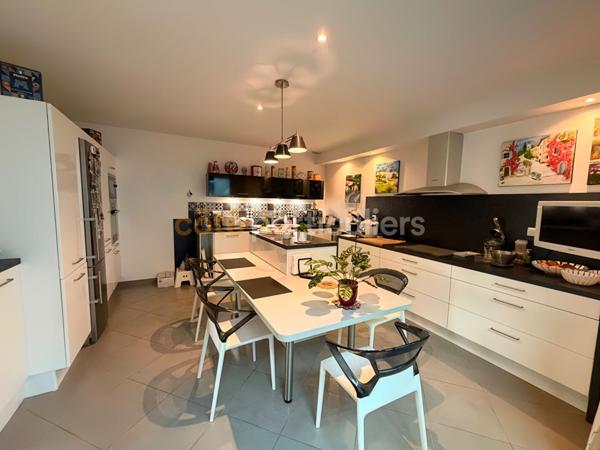 Vente Maison154 m² - 4 Pièces - Amboise (37400)