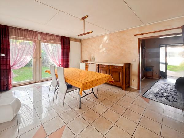 Maison familiale à DAMMARIE LES LYS