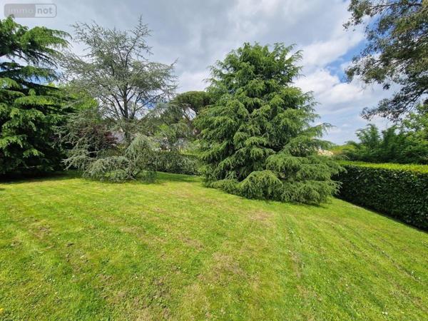 Maison à vendre à Bouchemaine dans le Maine-et-Loire (49080), ref : 49112-980