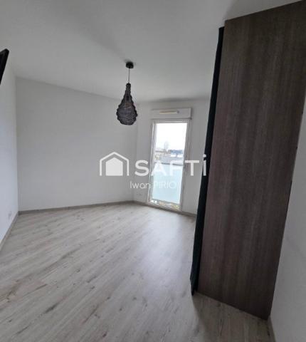 T3 récent proche métro Mabilais