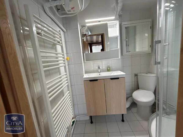 Appartement à louer 1 pièce 42.08m²