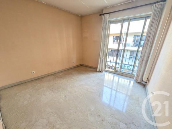 Appartement T3 à vendre  3 pièces - 64,28 m2 TOULON - 83