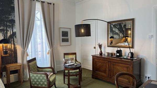 Boën-sur-Lignon (42130) Propriété magnifique Style Art Déco