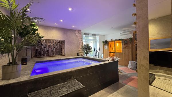 Boën-sur-Lignon (42130) Propriété magnifique Style Art Déco