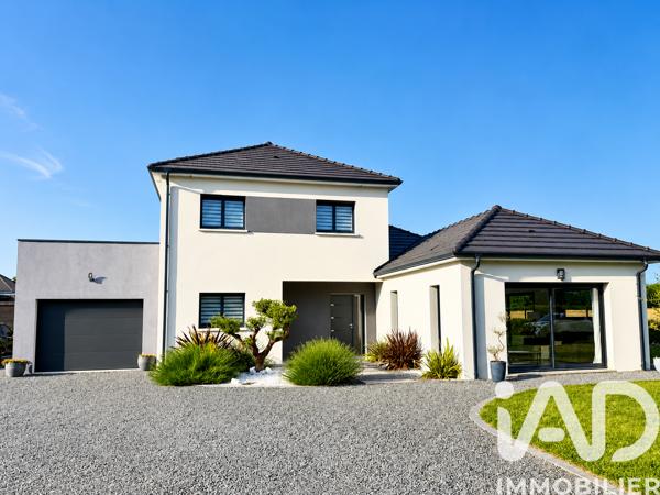 Maison à vendre 6 pièces 141 m² Conflans-sur-Loing